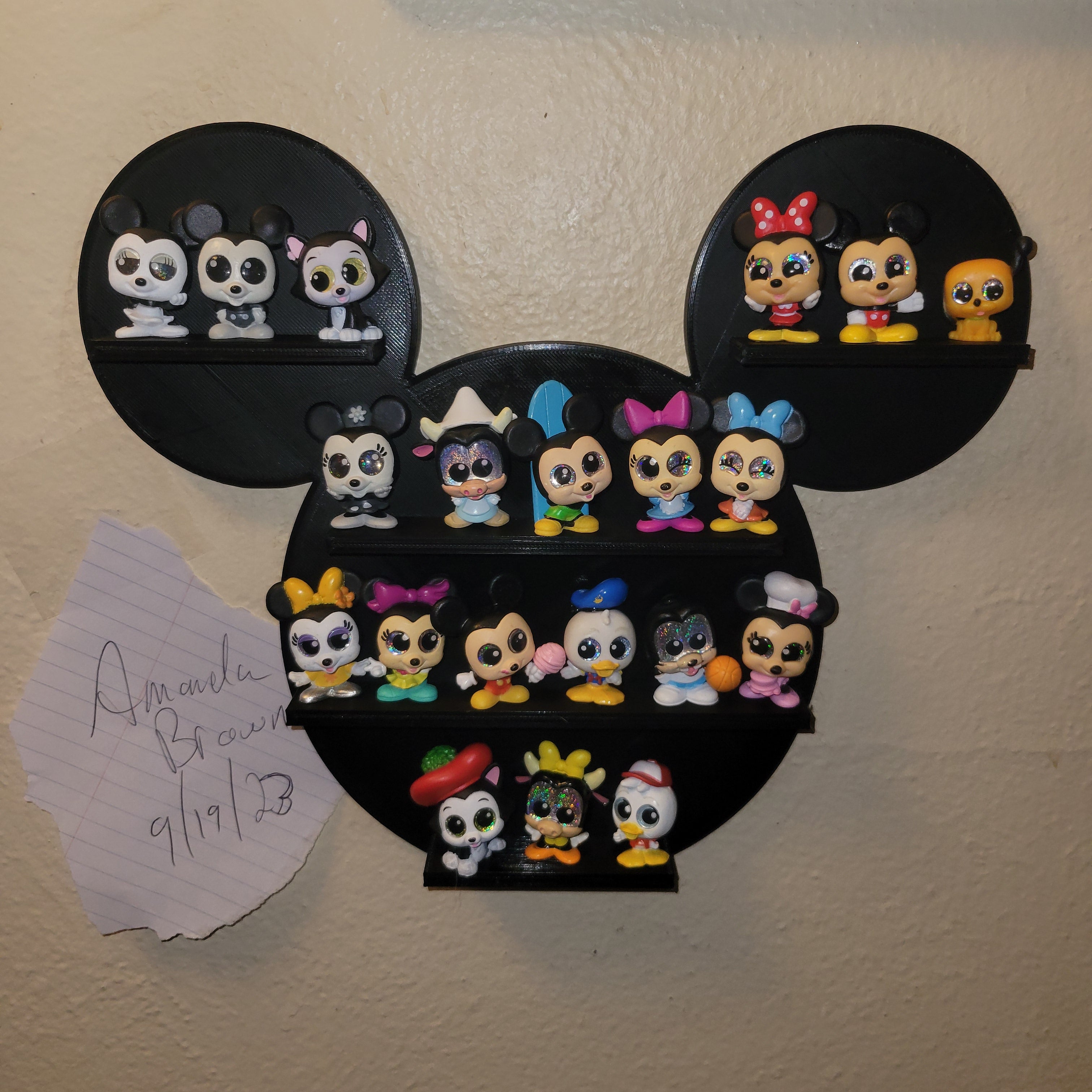 Mickey Doorables Shelf
