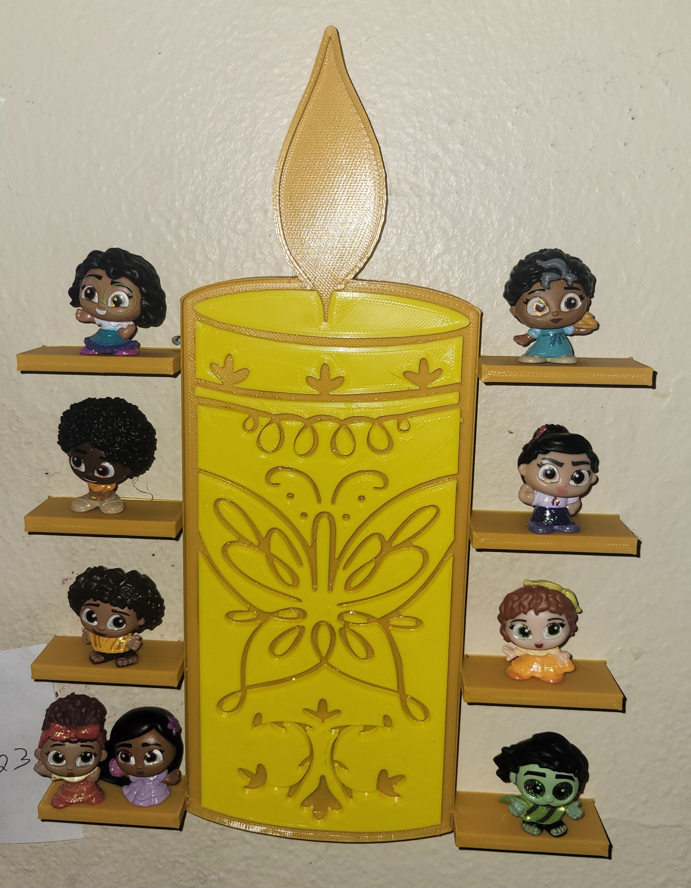 Encanto Candle Doorables Shelf