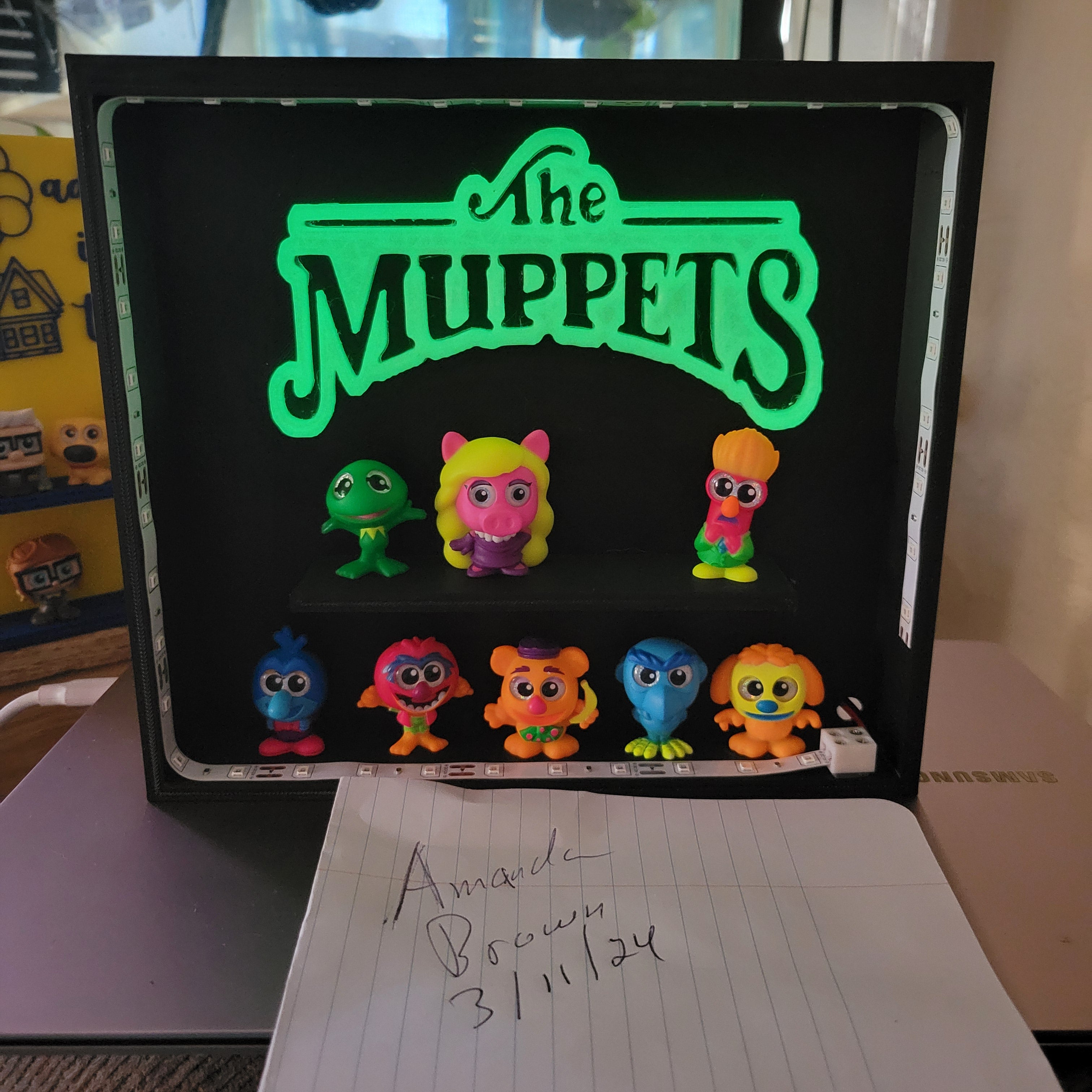 Muppets Blacklight Shelf for Doorables