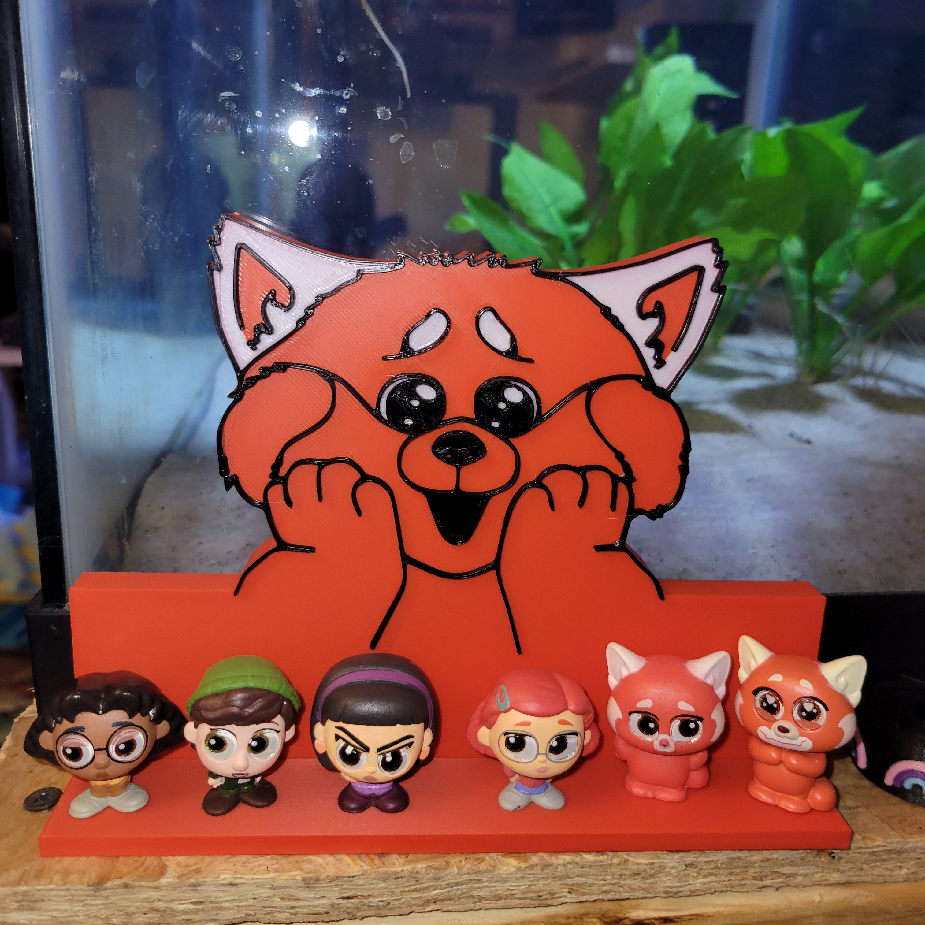 Red Panda Doorables Shelf