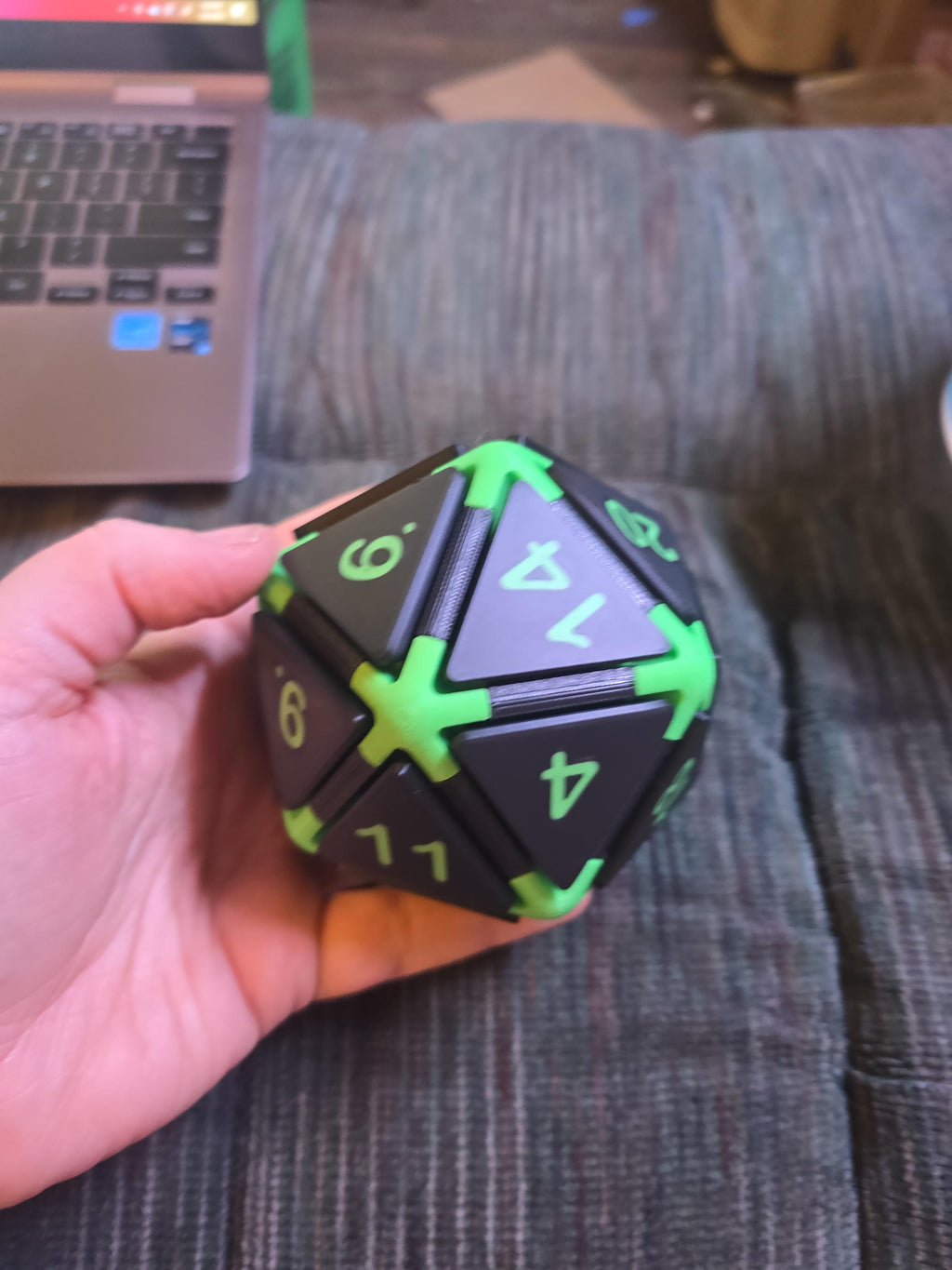 D20 Dice Fidget clicker